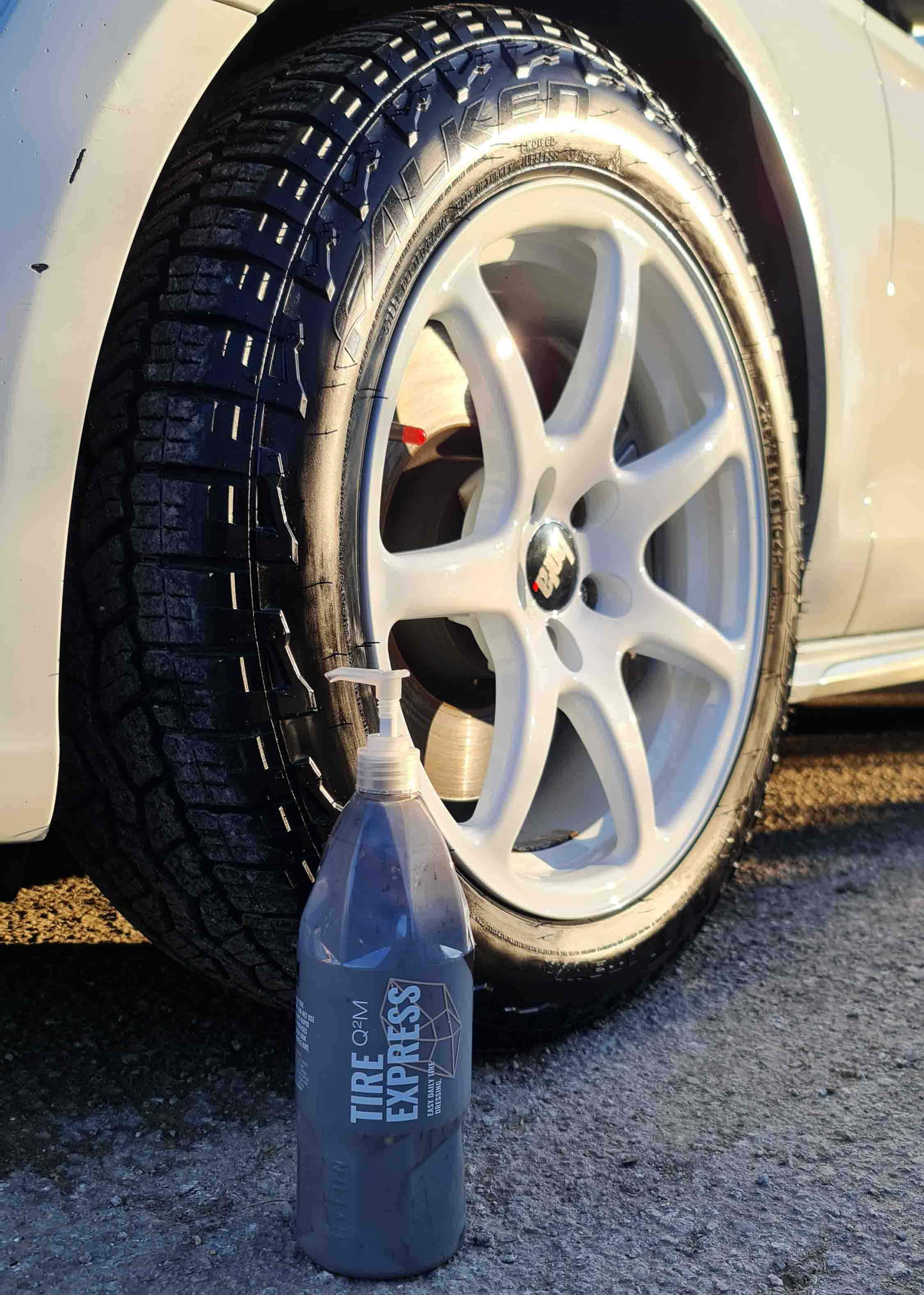 Gyeon Q2M Tire Express- impregnácia pneu
